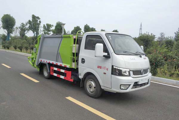 程力牌CL5042ZYS6HQ型壓縮式垃圾車(chē)